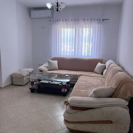 Apartment Tirana تيرانا