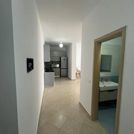 شقة Apartment Tirana